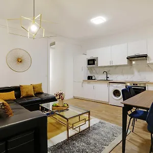 Charming Appart 2p1br Le Marais Republique Appartement Paris
